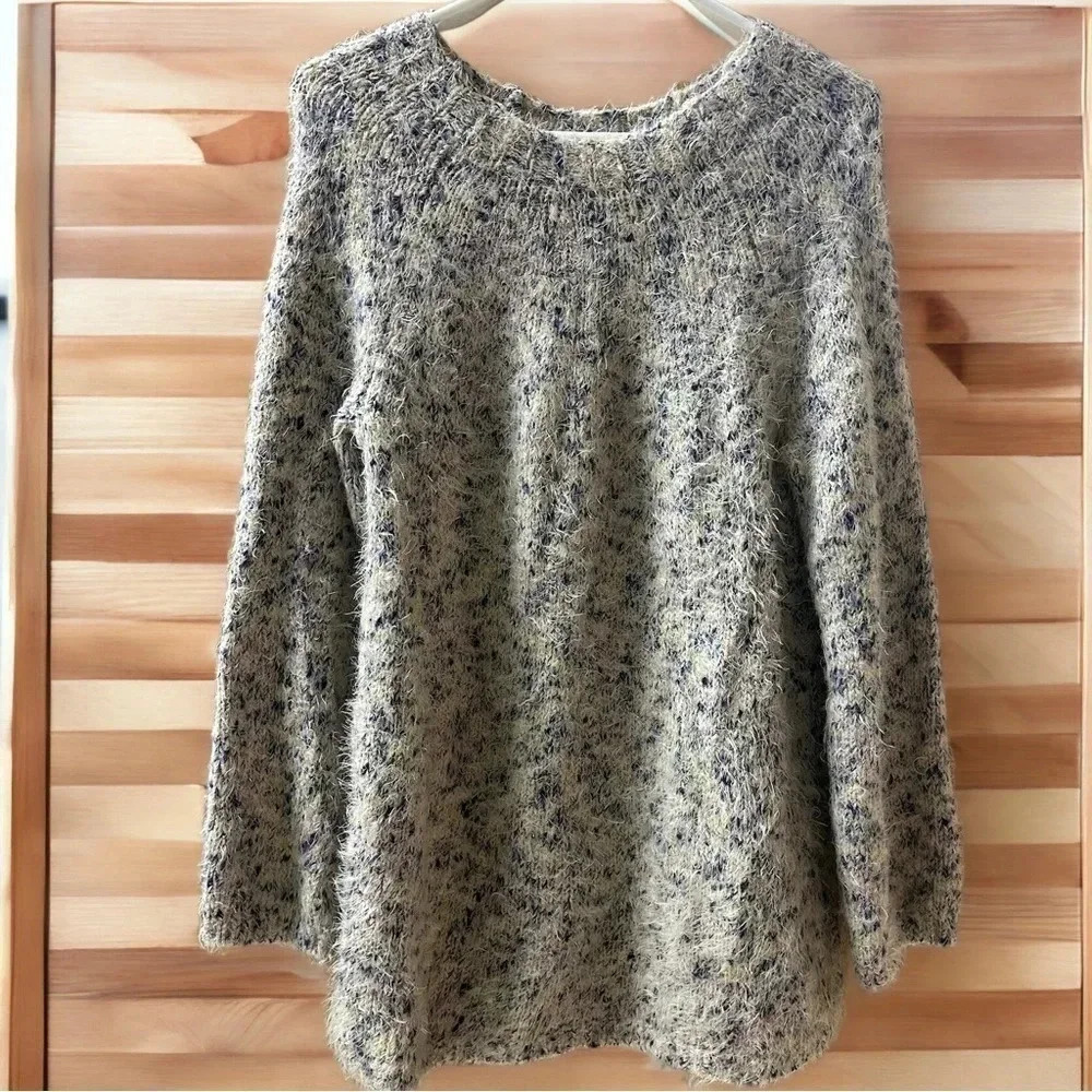 Lou & Grey women’s oversized multicolor eyelash pullover sweater. Soft! Size XS